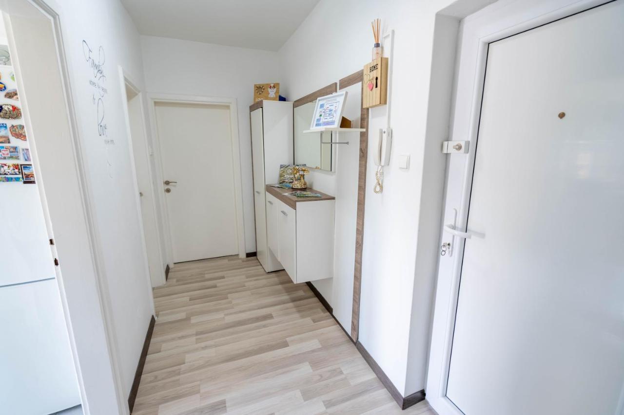 Apartman M Apartment Knin Exterior photo