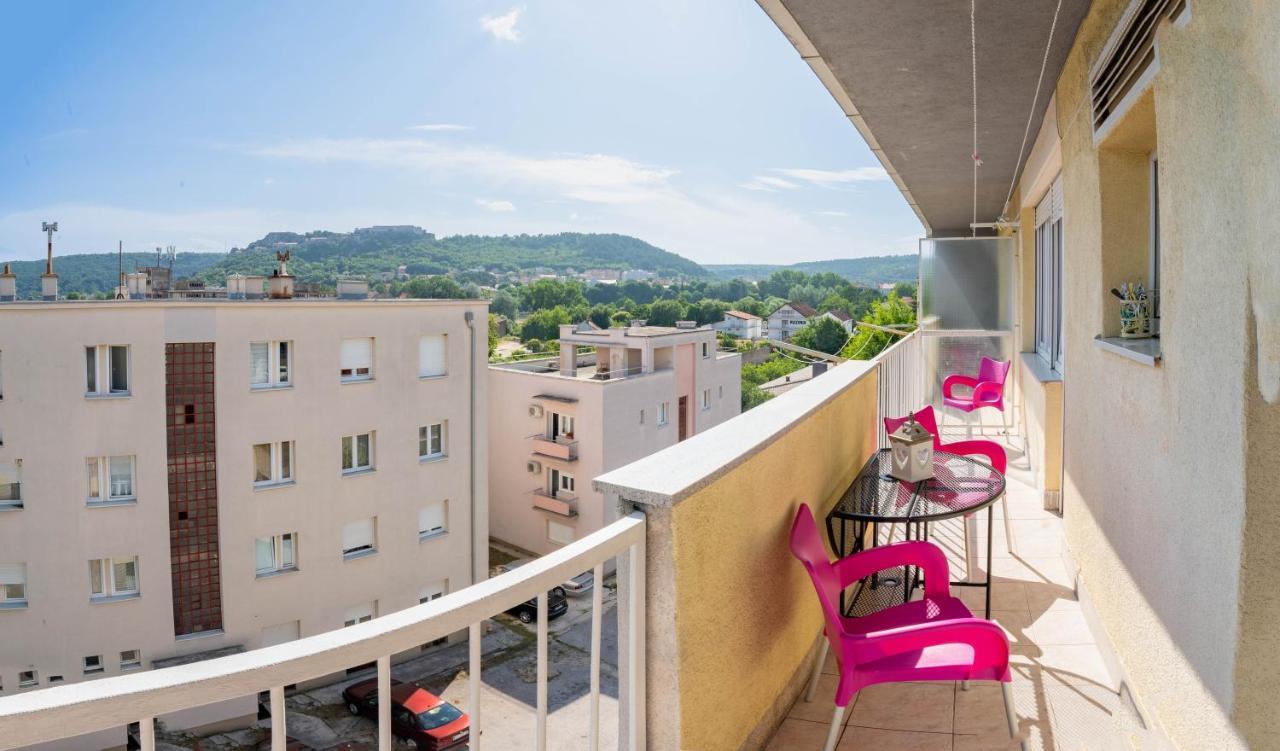 Apartman M Apartment Knin Exterior photo